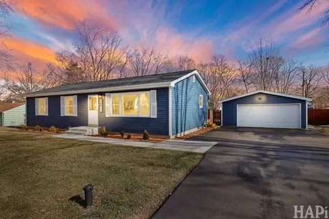 36911 N Helen Dr, Lake Villa, IL 60046