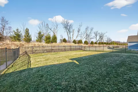 Exterior - 3656 Reddington Cir, Elgin, IL 60124 photo 3 of 6