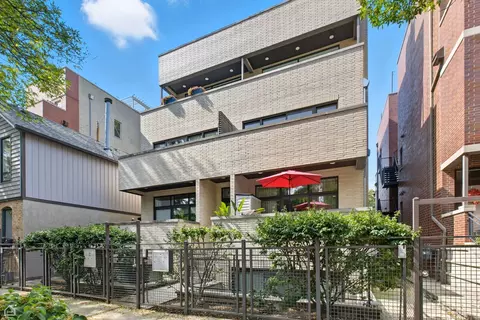 1056 N Wolcott Ave #3N, Chicago, IL 60622