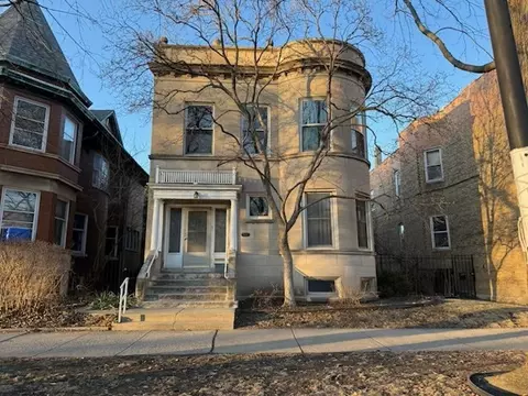 3078 W Palmer Blvd, Chicago, IL 60647