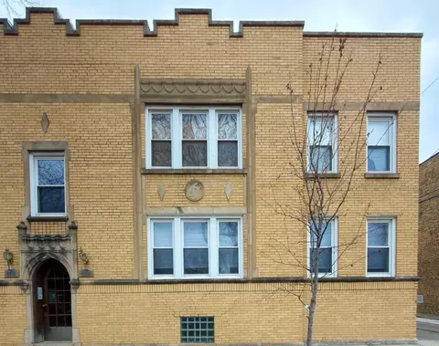 2516 W Hollywood Ave #1, Chicago, IL 60659