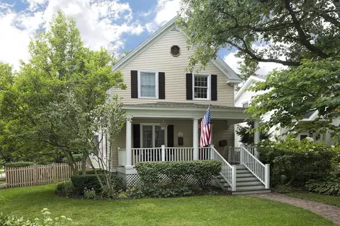 1004 Elm St, Winnetka, IL 60093