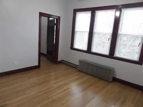 2836 E 84th St, Chicago, IL 60617 photo 6