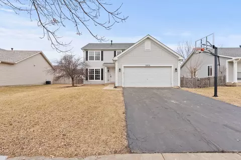 2031 Matthew Dr, Montgomery, IL 60538
