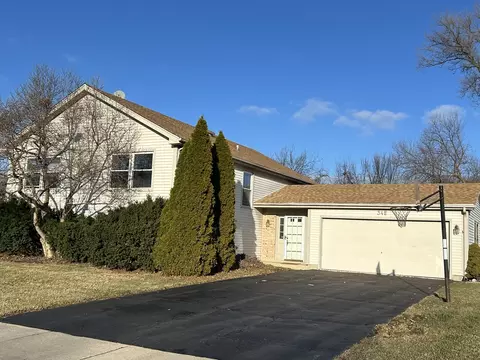 34 E Harbor Dr, Lake Zurich, IL 60047
