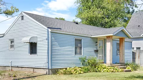 913 Forrest St, Danville, IL 61832