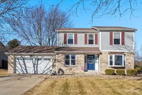 102 Chelsea Ave, Sugar Grove, IL 60554