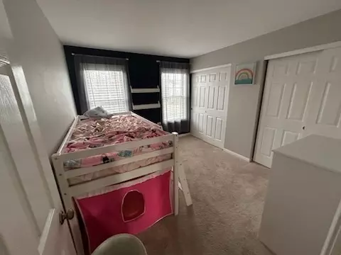 29 Ivanhoe Ln, Cary, IL 60013 photo 26