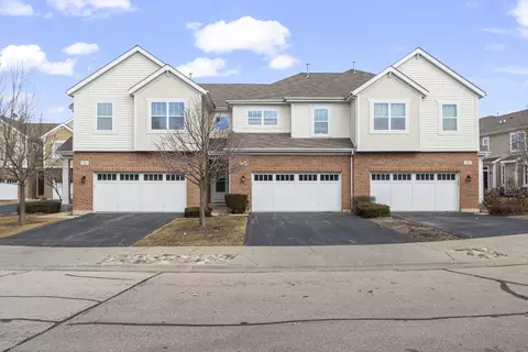 28 E Moseley Rd, Palatine, IL 60074