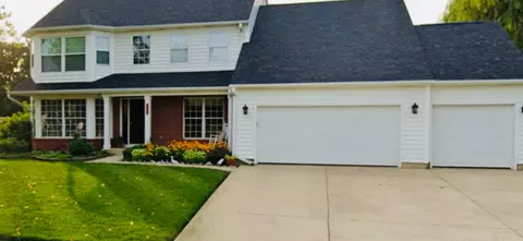 18184 W Old Pine Ct, Gurnee, IL 60031