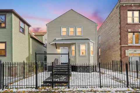 7917 S Ellis Ave, Chicago, IL 60619