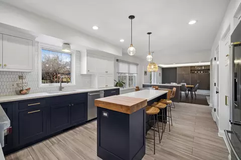 Kitchen - 3626 Radcliffe Dr, Northbrook, IL 60062 photo 4 of 4