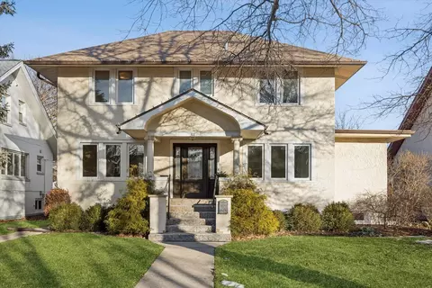 3111 Wenonah Ave, Berwyn, IL 60402