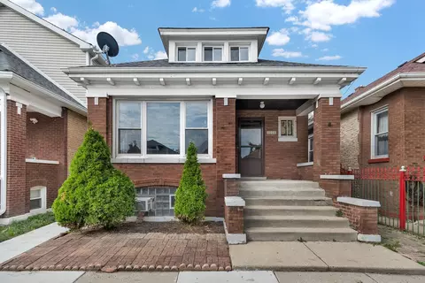 5938 S Richmond St, Chicago, IL 60629