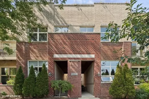 5318 N Ravenswood Ave #106, Chicago, IL 60640