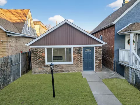 525 N Springfield Ave, Chicago, IL 60624