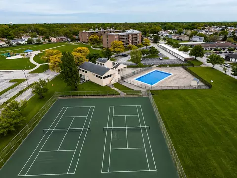 View/Area - 5 E Carriageway Dr #201, Hazel Crest, IL 60429 photo 7 of 7