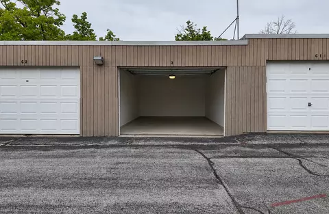 Exterior - 5 E Carriageway Dr #201, Hazel Crest, IL 60429 photo 2 of 3