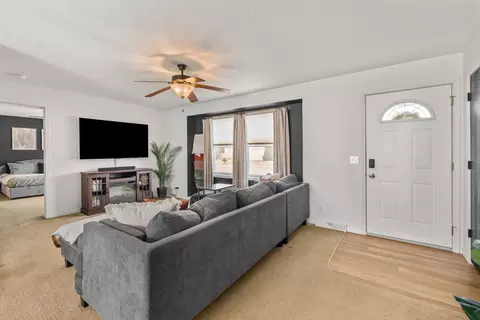 1005 17th Ave, Silvis, IL 61282 photo 5