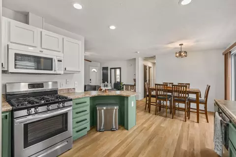 1005 17th Ave, Silvis, IL 61282 photo 13