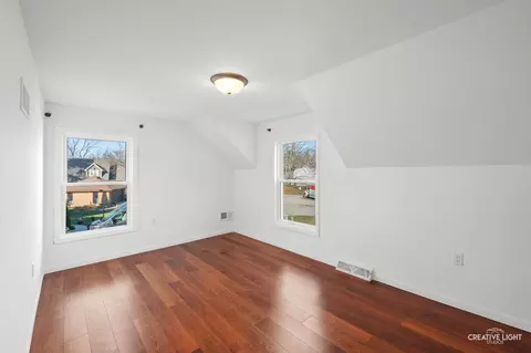 Bedroom - 710 Daisy Ct, Seneca, IL 61360 photo 3 of 4