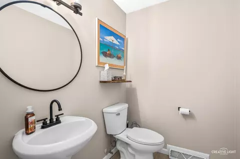 Bath - 710 Daisy Ct, Seneca, IL 61360 photo 3 of 3