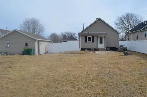 Exterior - 108 N Milwaukee St, Mark, IL 61340 photo 6 of 8