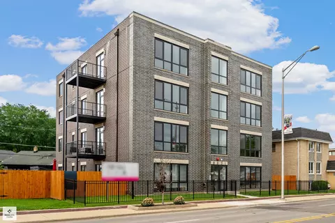 8631 W Grand Ave #4E, River Grove, IL 60171