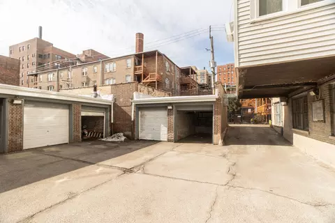 Exterior - 2321 E 69th St #2, Chicago, IL 60649 photo 2 of 2