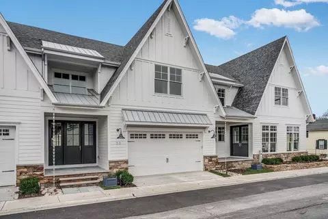 51 Kaffel Ct, Frankfort, IL 60423