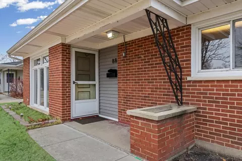 Exterior - 88 W Wayne Pl, Wheeling, IL 60090 photo 1 of 3