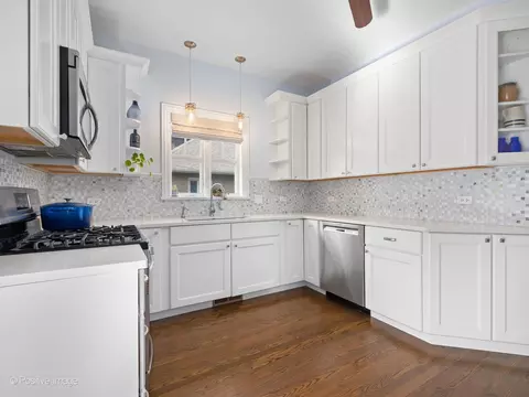184 E Grantley Ave, Elmhurst, IL 60126 photo 10