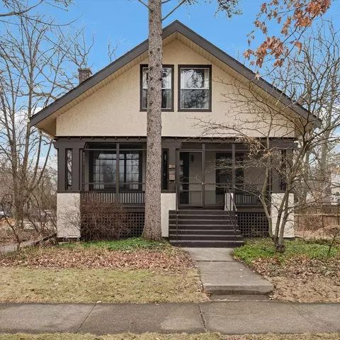 2500 Thayer St, Evanston, IL 60201 photo 2