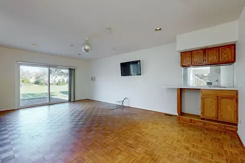 Living - 3820 Kiess Dr, Glenview, IL 60025 photo 8 of 12