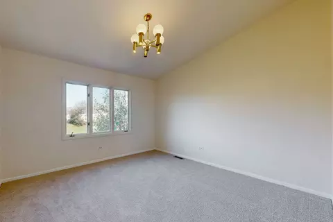 Bedroom - 3820 Kiess Dr, Glenview, IL 60025 photo 2 of 5