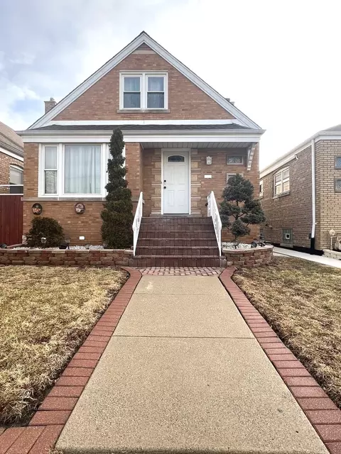 7125 S Hamlin Ave, Chicago, IL 60629