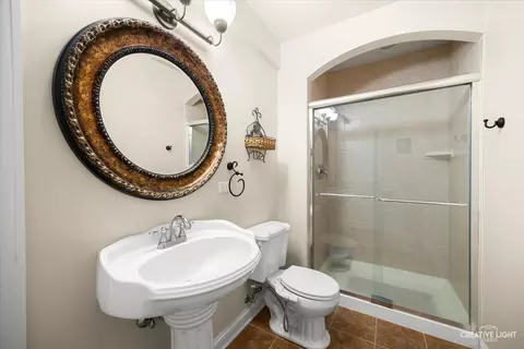 Bath - 3415 Minito Ct, Naperville, IL 60564 photo 6 of 6