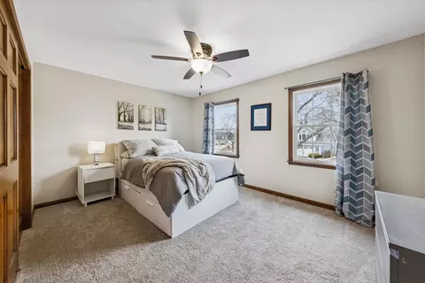 Bedroom - 570 Riva Ct, Wheaton, IL 60187 photo 3 of 4