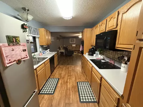 Kitchen - 5179 Wright Rd, Alma, IL 62807 photo 1 of 2