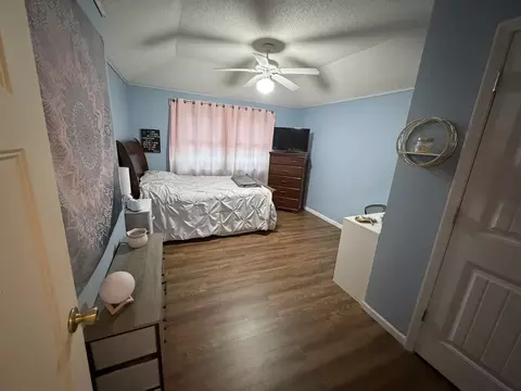 Bedroom - 5179 Wright Rd, Alma, IL 62807 photo 1 of 4