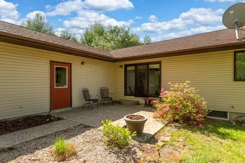 Exterior - 3085 Kaolin Rd, Cobden, IL 62920 photo 9 of 19