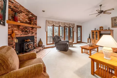 Living - 3085 Kaolin Rd, Cobden, IL 62920 photo 1 of 4