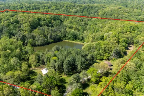 View/Area - 3085 Kaolin Rd, Cobden, IL 62920 photo 9 of 12
