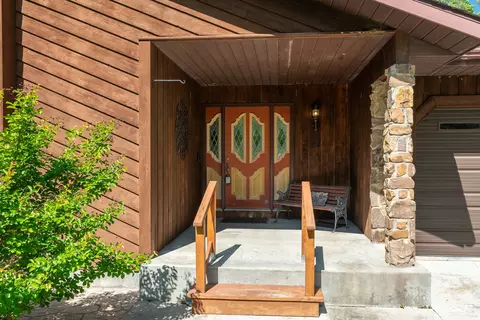 Exterior - 3085 Kaolin Rd, Cobden, IL 62920 photo 3 of 19