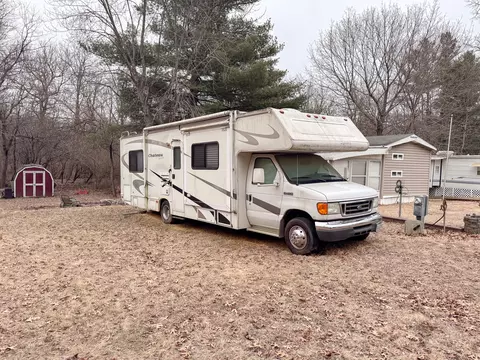 2170 Woodhaven, Sublette, IL 61367