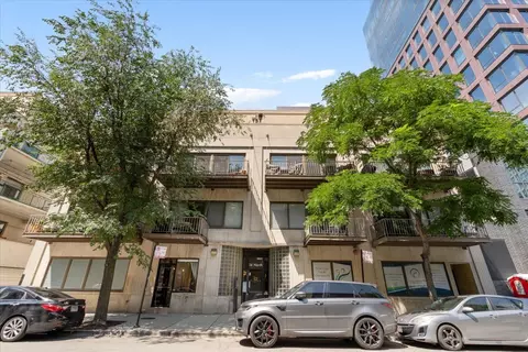 14 N Sangamon St #201, Chicago, IL 60607