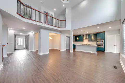 Living - 3656 Old Bridge Ln, Elgin, IL 60124 photo 2 of 3