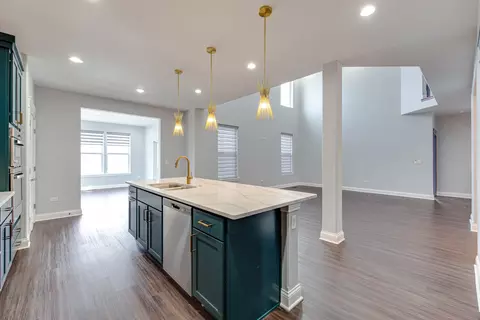 Kitchen - 3656 Old Bridge Ln, Elgin, IL 60124 photo 3 of 4