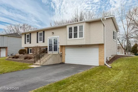 668 Londonberry Ln, Bolingbrook, IL 60440
