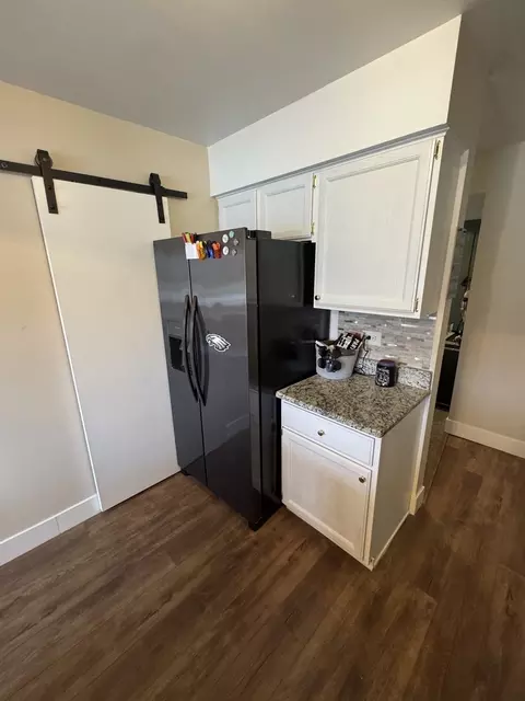 Kitchen - 3033 Anton Cir, Aurora, IL 60504 photo 5 of 7